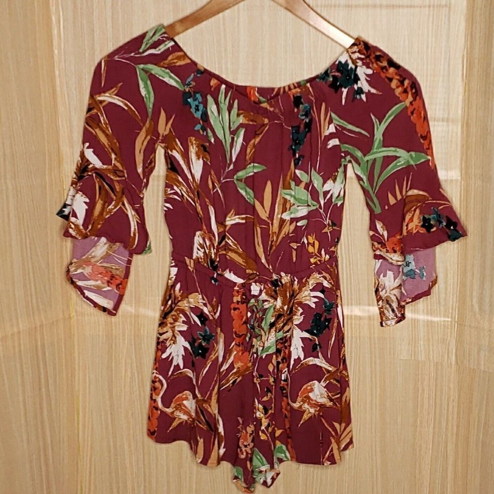 Express Womens Off The Shoulder Flowy Floral Romper XS